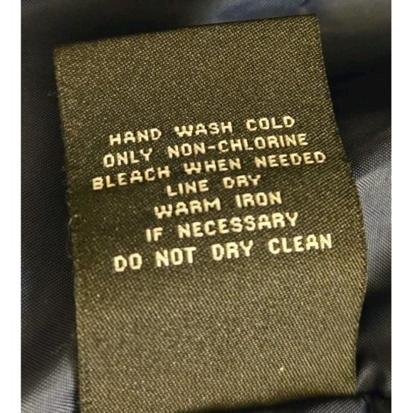 Be by Blanc Noir Navy Blue Hooded Zip-Up Quilted Puffer Vest Women's Size XLarge - Picture 8 of 9